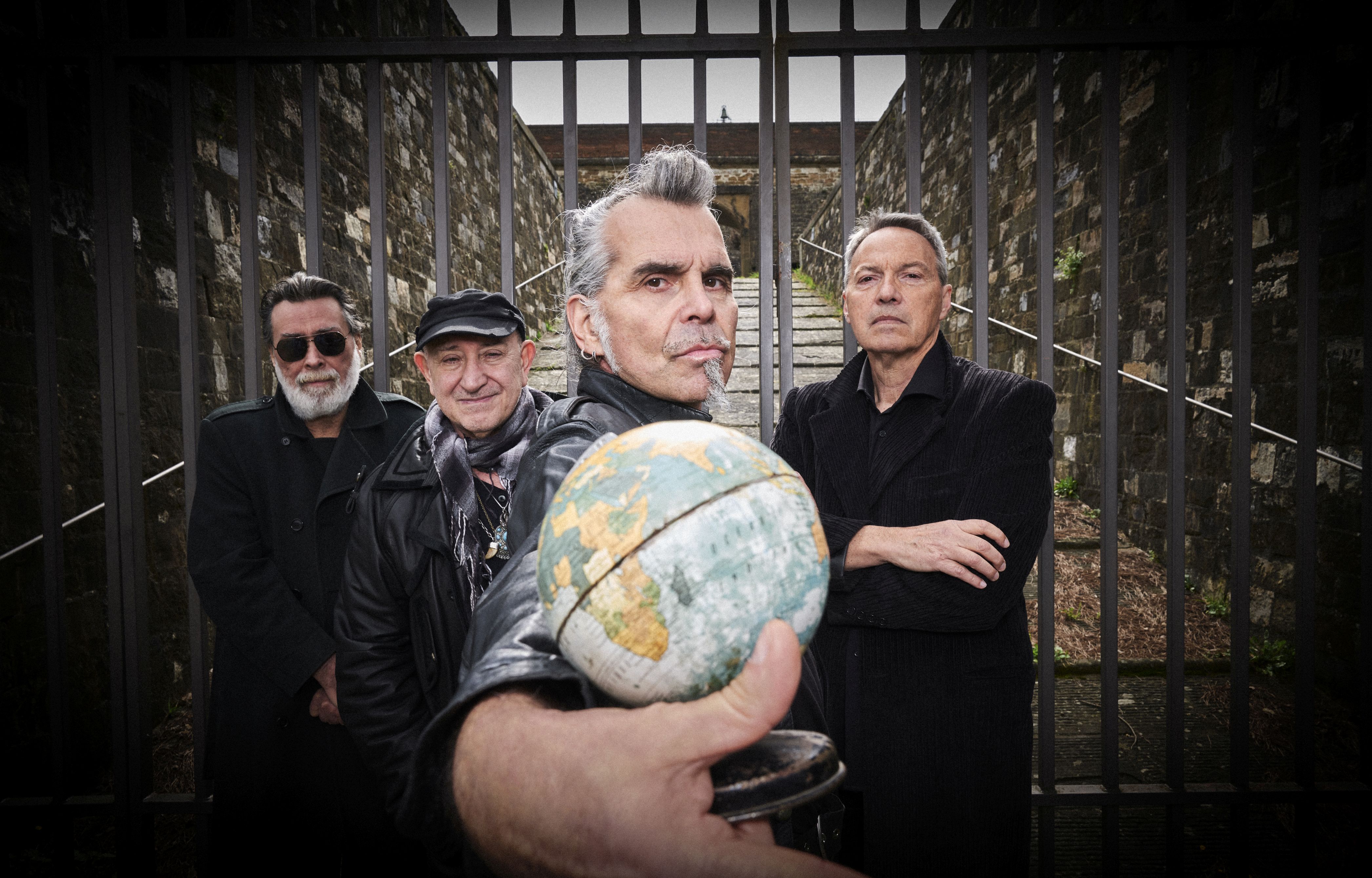 I Litfiba celebrano i 40 anni di “17 Re”: domani arrivano a Bari
