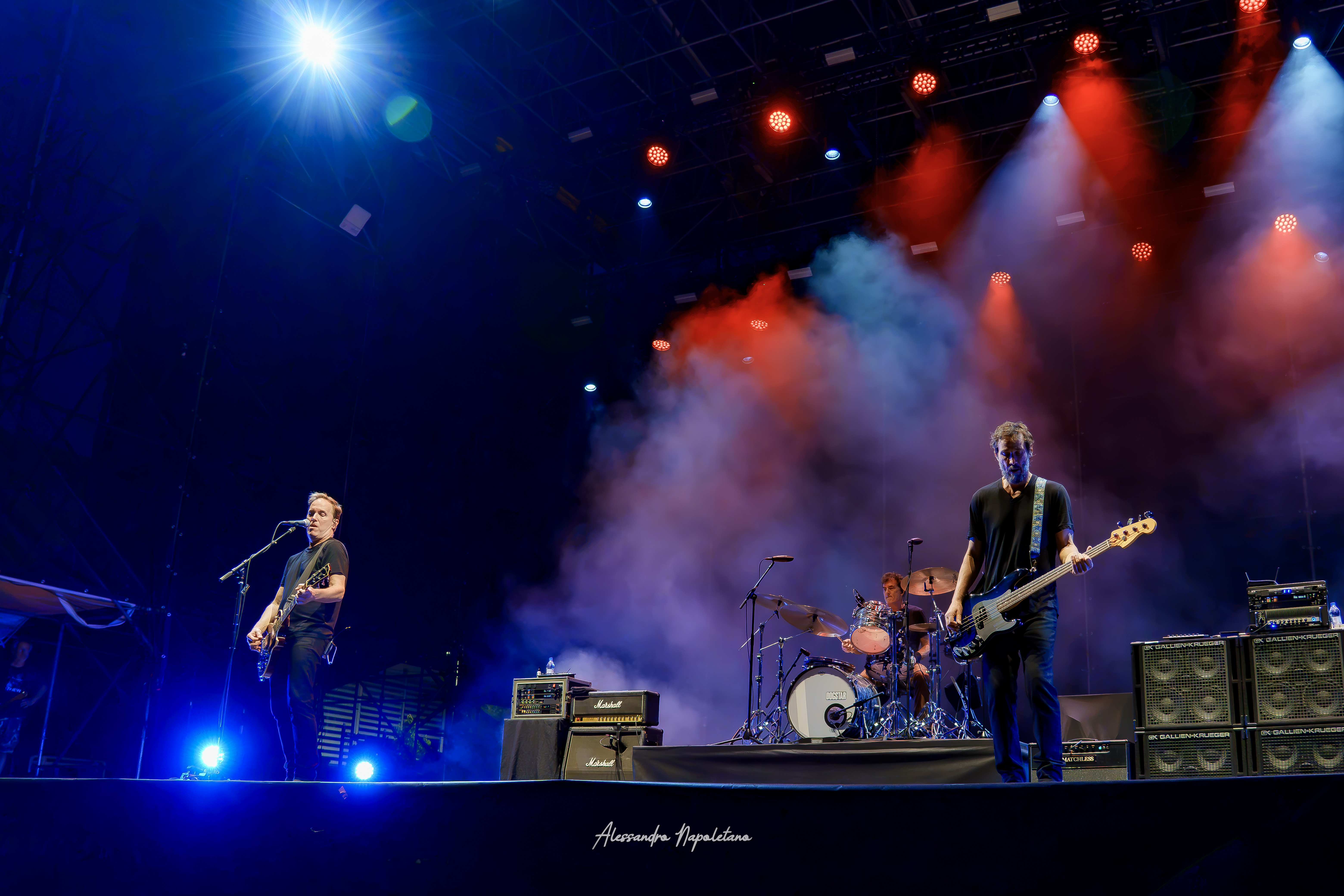 Dogstar, il grande ritorno conquista Bari: il Locus Festival accoglie la band di Keanu Reeves